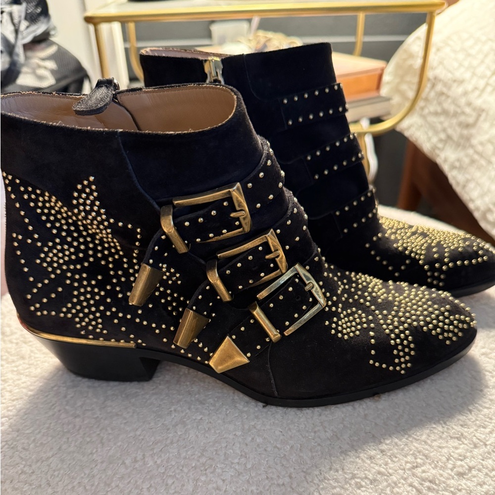 Chloe Suzanna black suede micro-studded booties